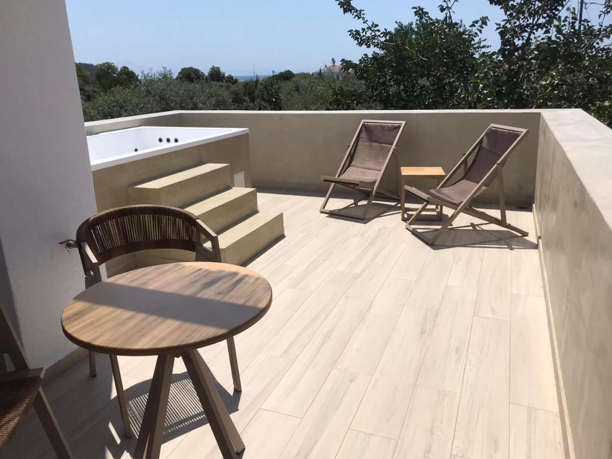 Azzure Luxury Suites Potos Zewnętrze zdjęcie