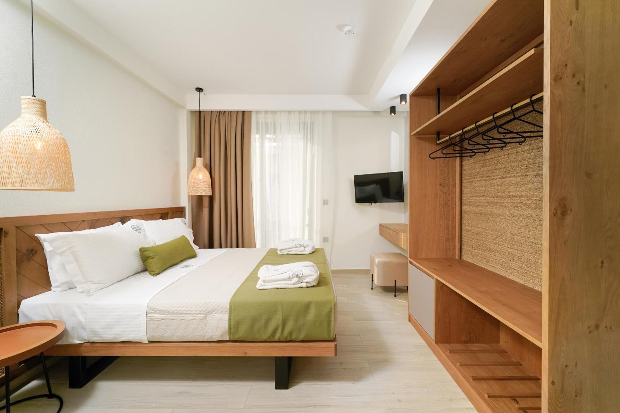 Azzure Luxury Suites Potos Zewnętrze zdjęcie